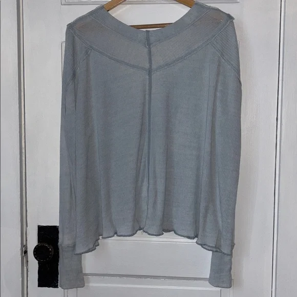 WE THE FREE OCEANVIEW PLUNGING V NECK RIBBED LONG SLEEVE THERMAL - Picture 5 of 7